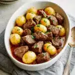 crockpot garlic butter beef bites with potatoes Recipe